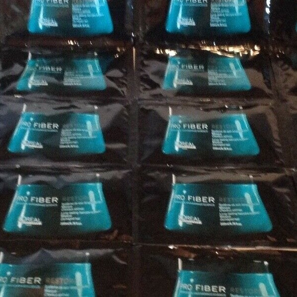 Hair Repair Mask Sample Pack - Restores Shine & Softness, 20 TSA-Friendly Singles