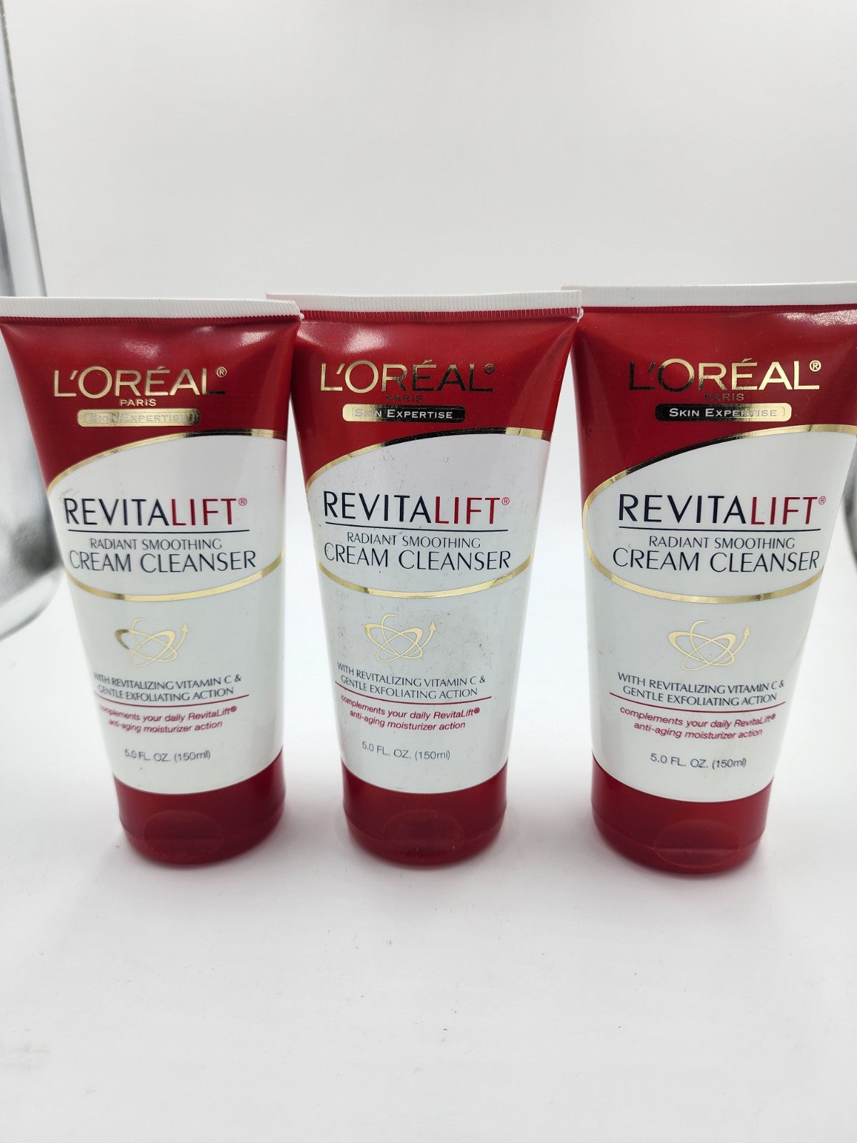 L'Oréal Revita Lift Radiant Smoothing Cream Cleanser 75ml - Pack of 3