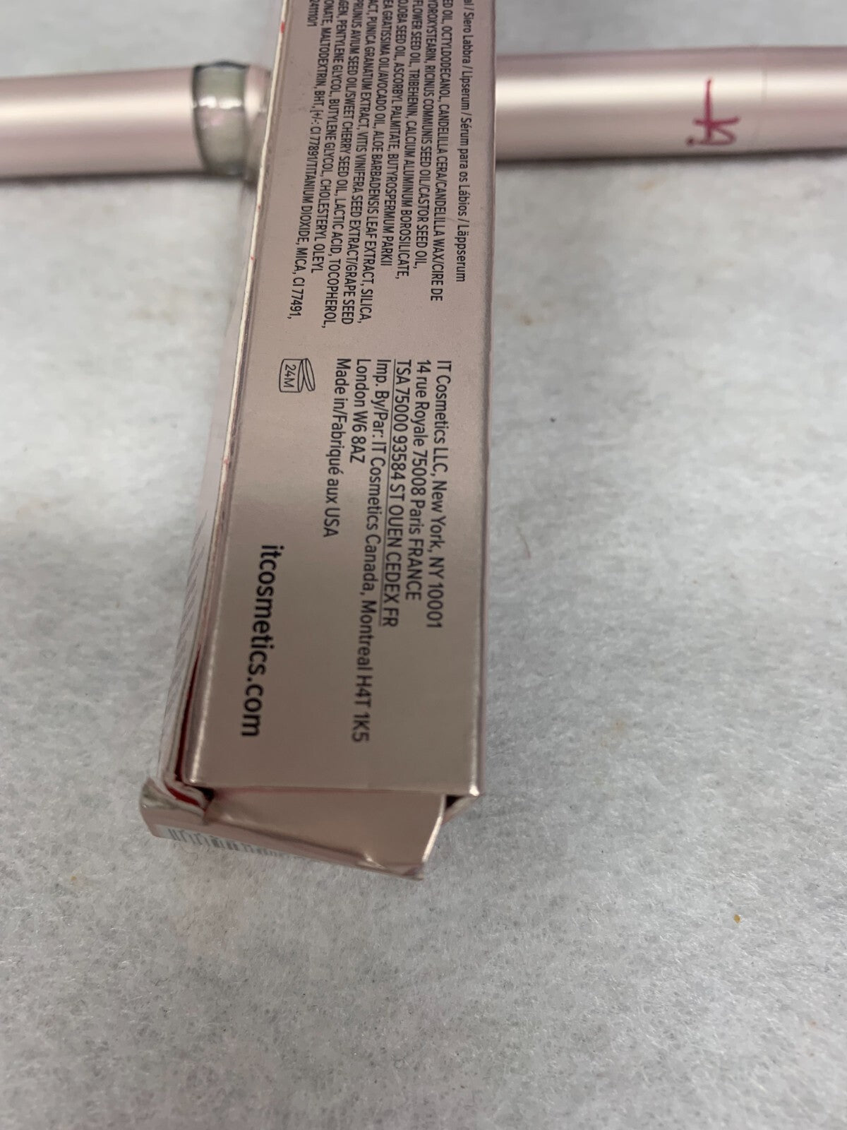 Lip Serum - Hydrating Lip Treatment with Love Amour - 0.057 fl oz