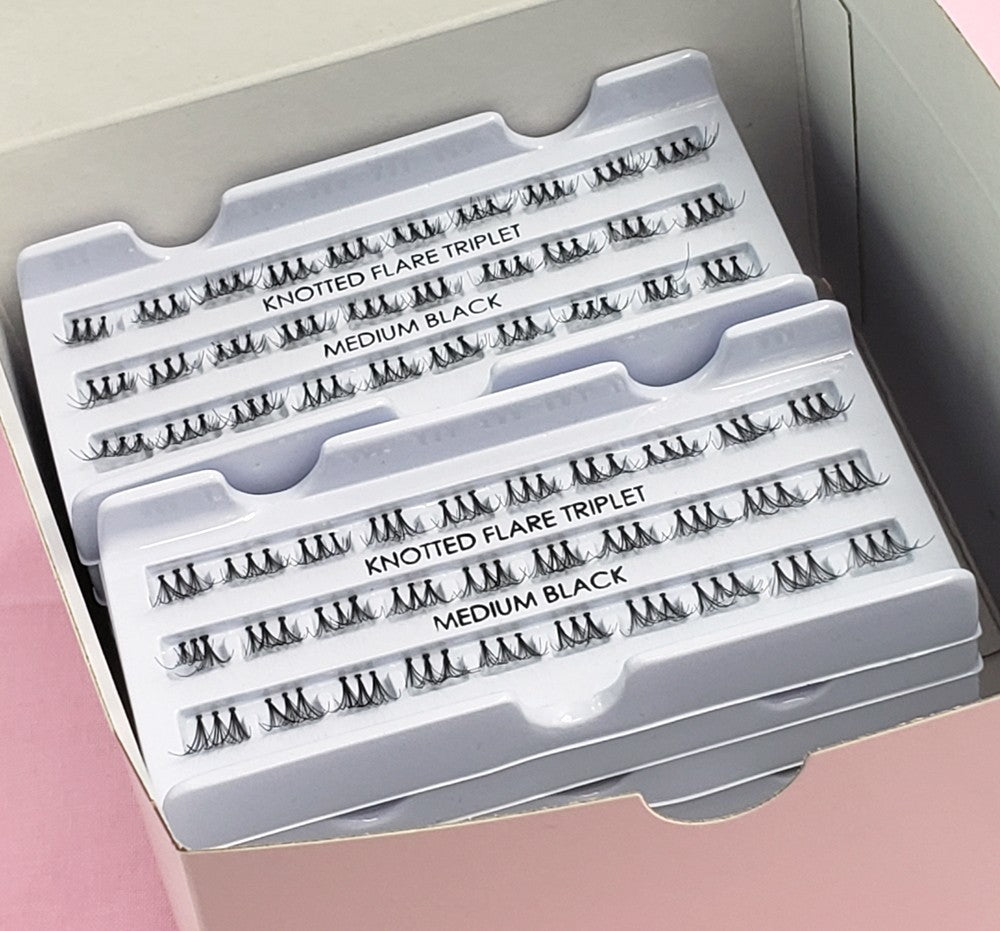 Medium Triplet Cluster False Eyelashes 12 Pack - Knotted Flare Natural Look