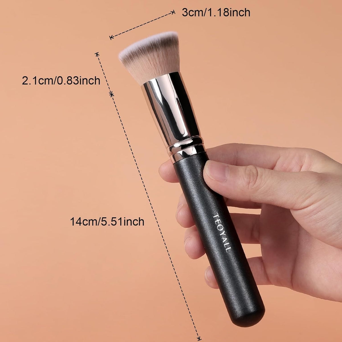 Dense Flat Top Foundation Brush for Liquid and Powder Makeup