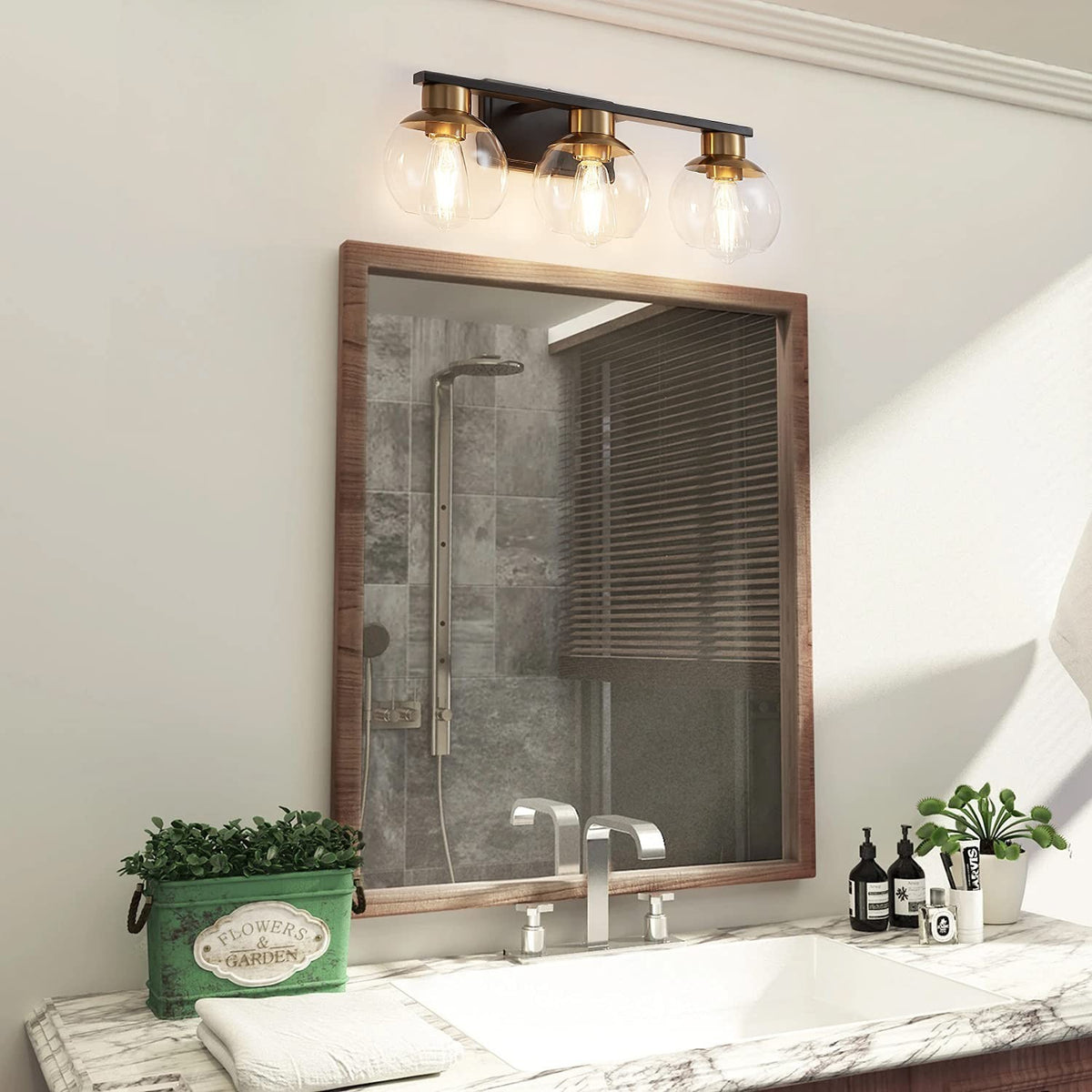 3-Light Bathroom Vanity Light Fixture in Black and Gold with Globe Glass Shades