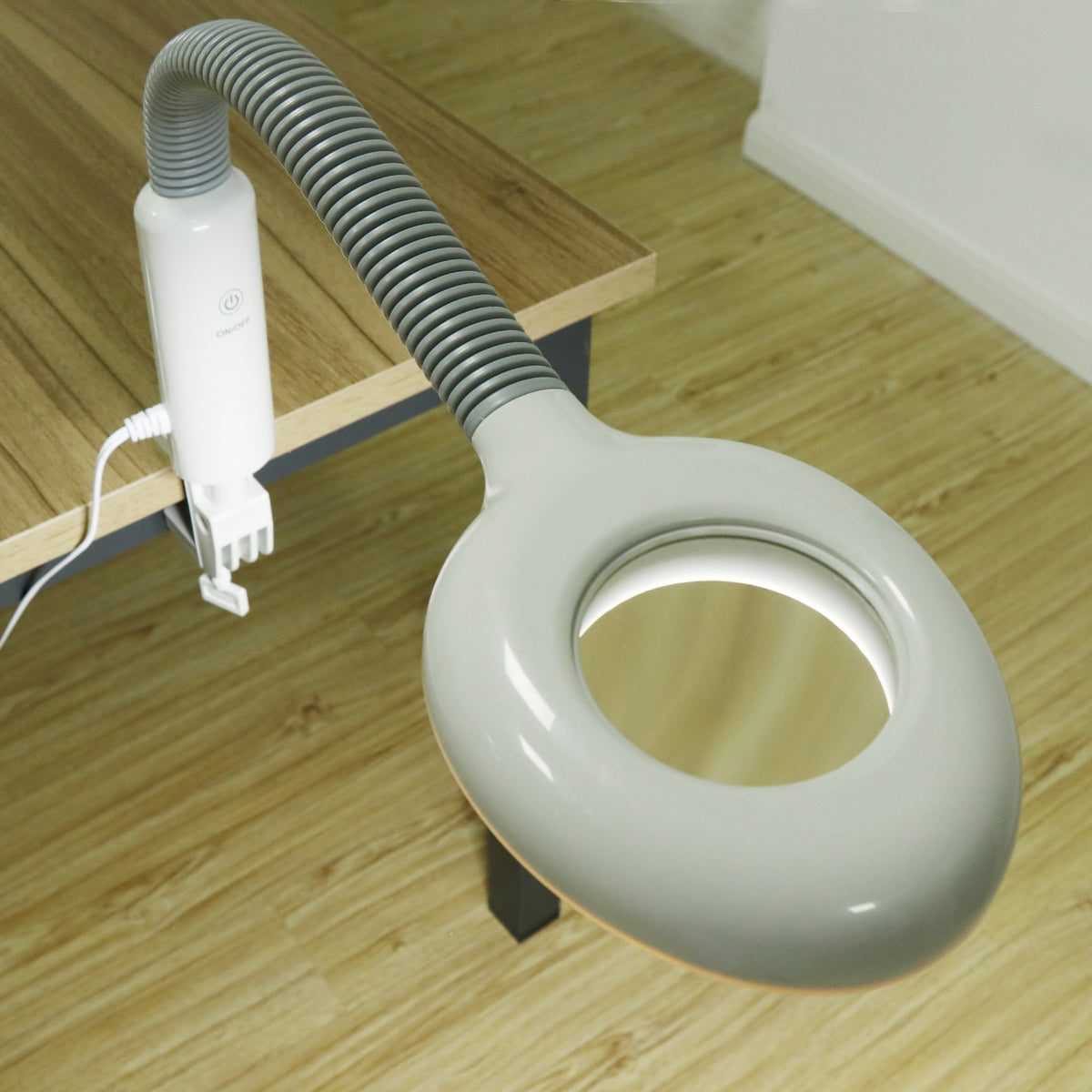 Facial Steamer with 5X Magnifying Lamp - 2 in 1 Salon Beauty Tool