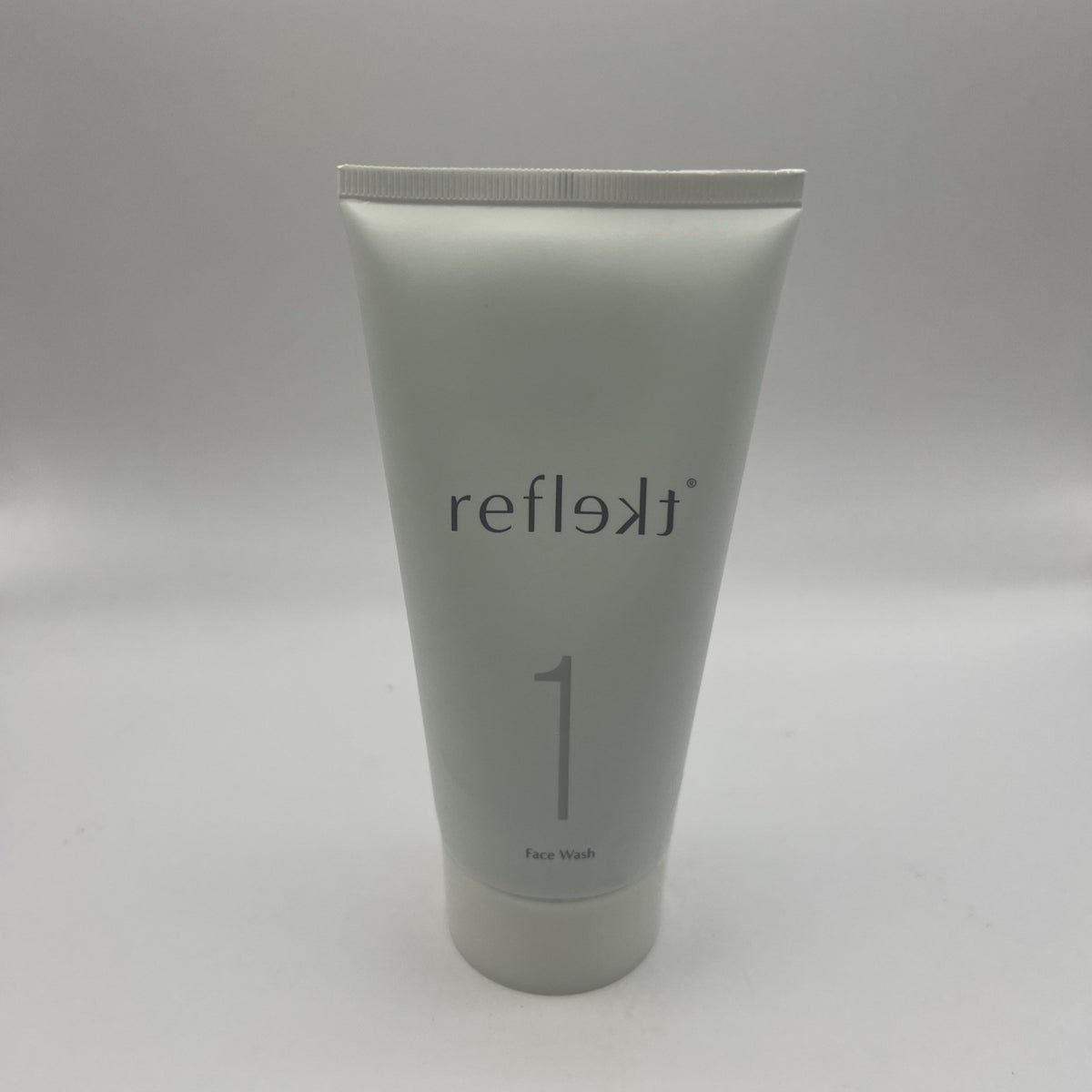 Reflekt 1 Daily Exfoliating Face Wash - 5.07 oz. Fresh & Sealed