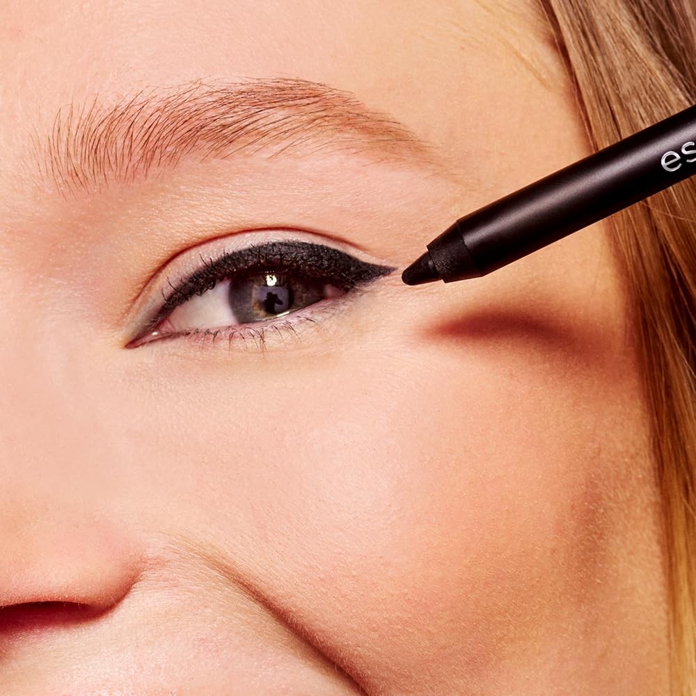 Gel Eyeliner Black Raven - Smudge-Proof, Long-Lasting, Vibrant Color