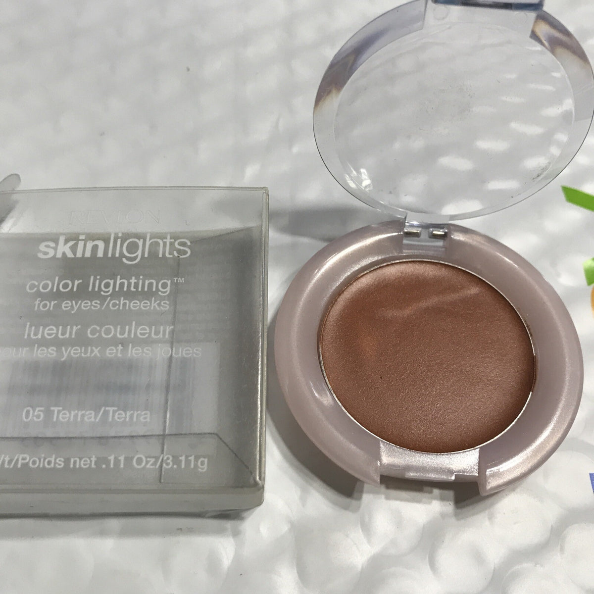 Revlon Skinlights Color Lighting for Eyes and Cheeks - Shade 05 Terra, Unsealed NIB
