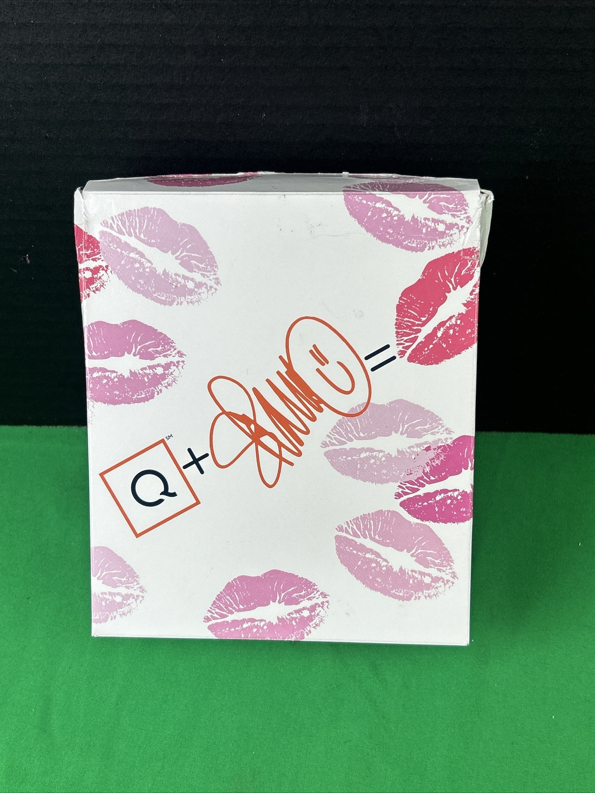 Beauty Sample Set with 7 Mini Products – Makeup & Skincare Travel Collection