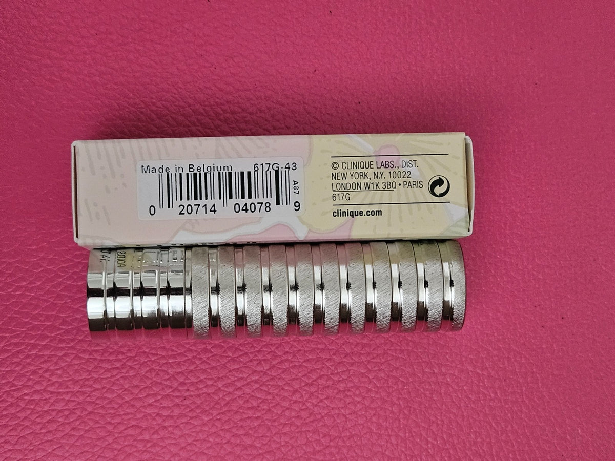 Clinique Lipstick Full Size 0.14 oz - Multiple Shades