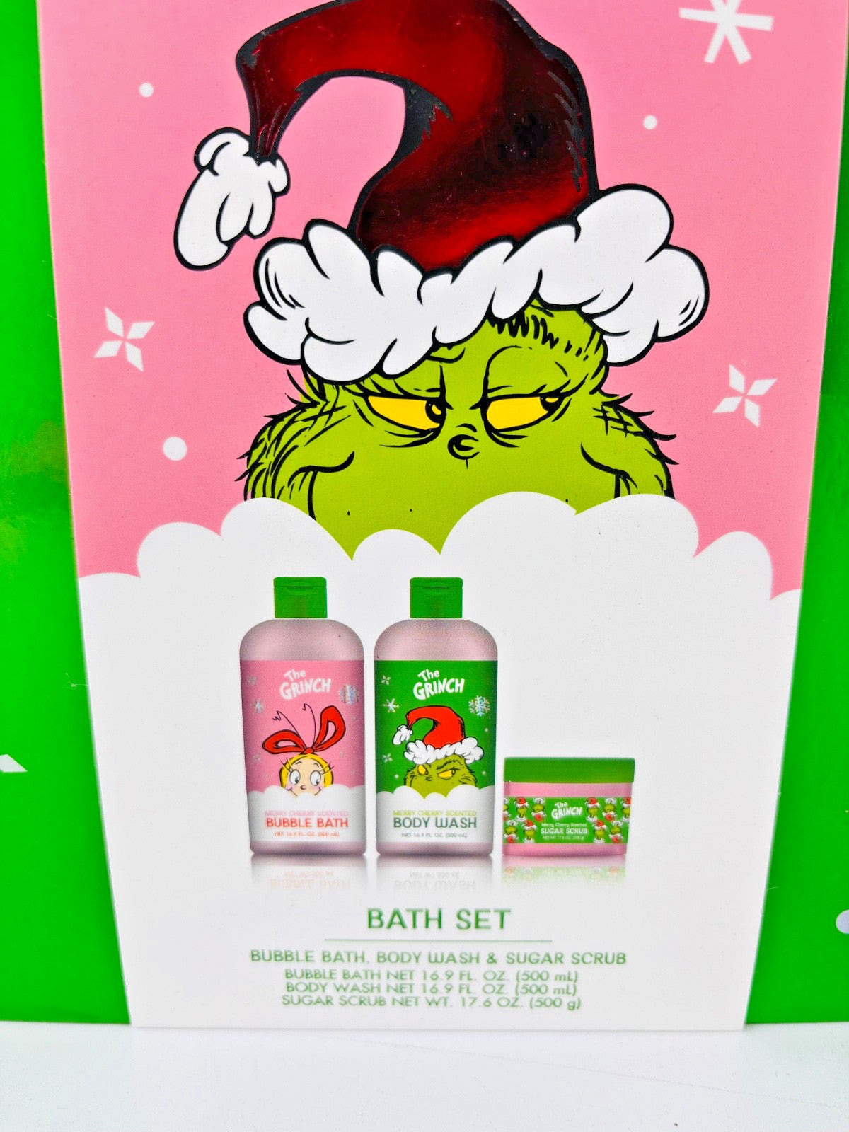 The GRINCH Bath Set 2 PACK Bubble Bath, Body Wash, & Sugar Scrub