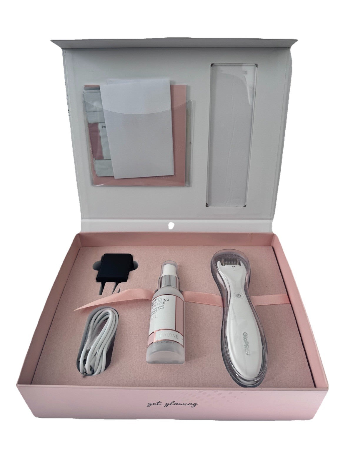 Microneedling Regeneration Tool with LED Light for Skin Rejuvenation - Beautybio GloPro