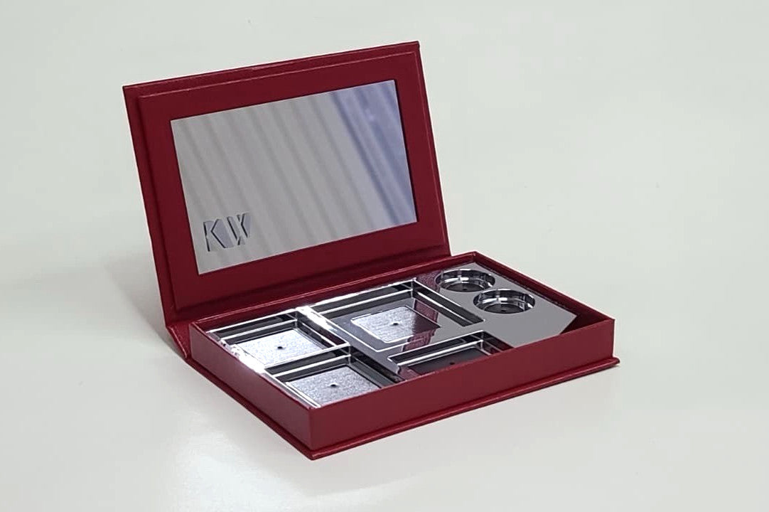 Refillable Makeup Palette with Mirror - Customizable Cosmetic Case