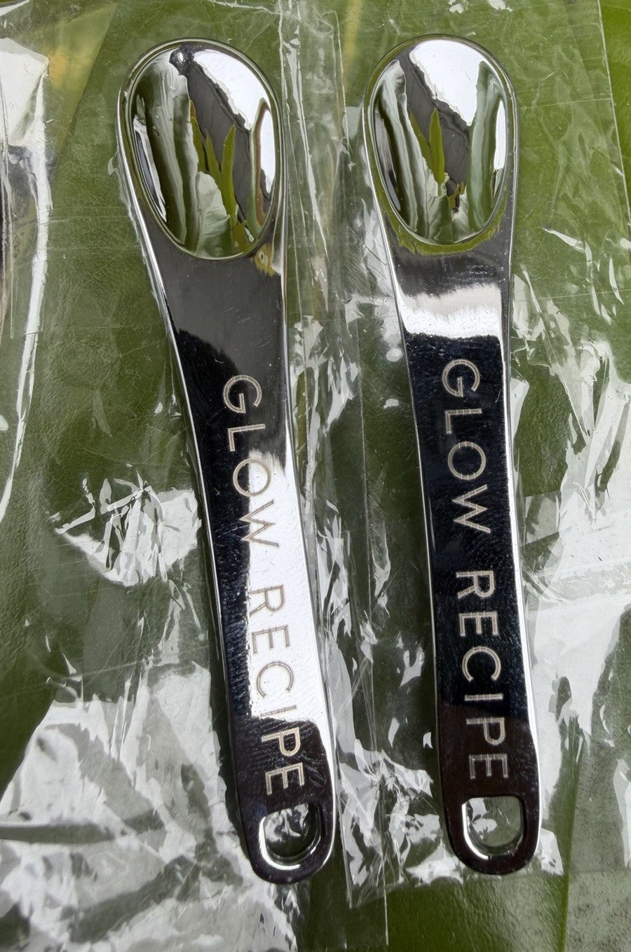 Glow Recipe Skincare Spatula Set - 2 Pack, Cosmetic Tools for Face Masks