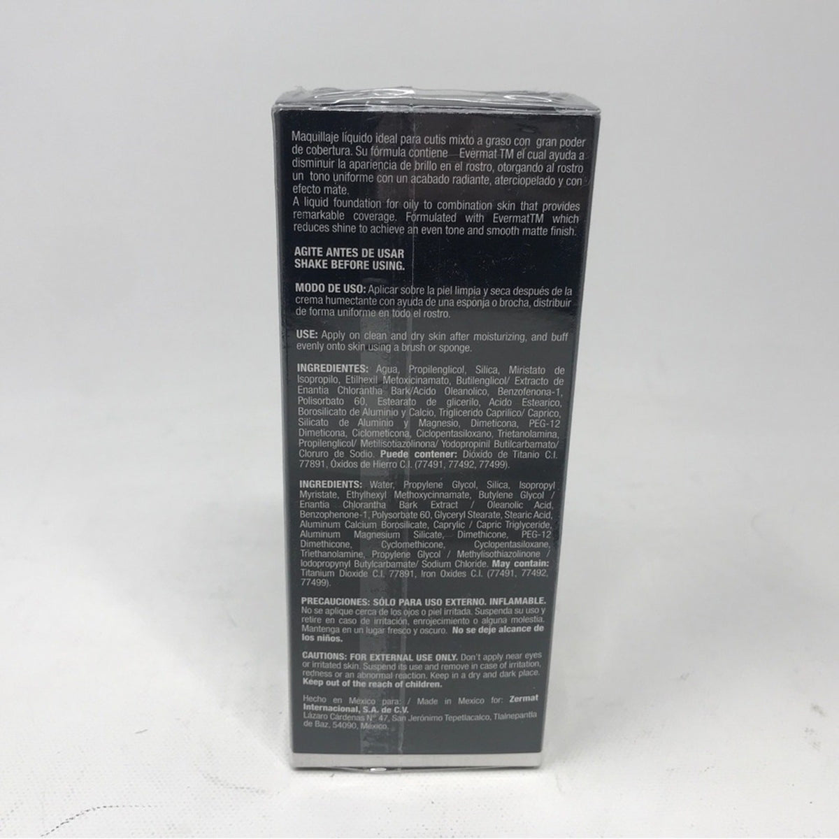 Mattifying Foundation 30ml - Natural Color, Oil Control, Pore Minimizer