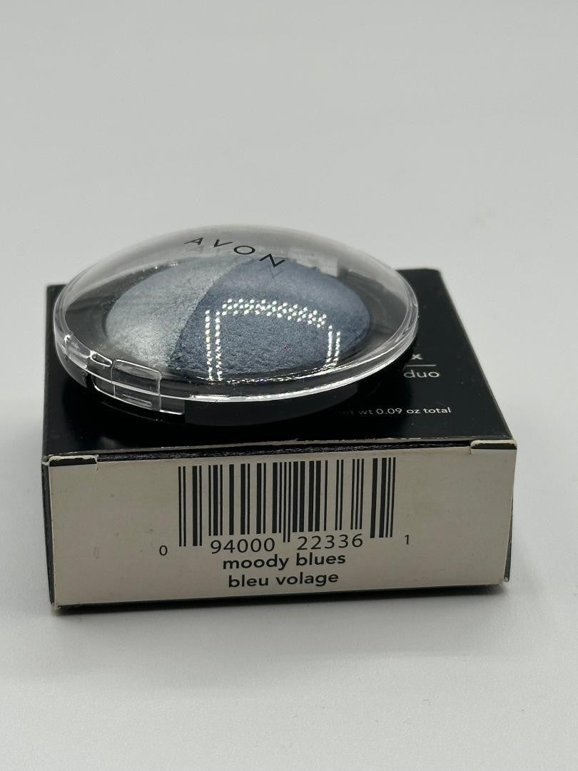 Eyeshadow Duo - Satin Finish Moody Blues with 2 Shades