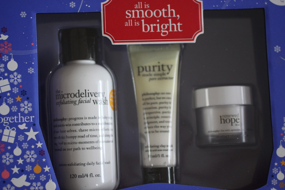 All Is Smooth & Bright Facial Wash Set with Pore Extractor & Moisturizer