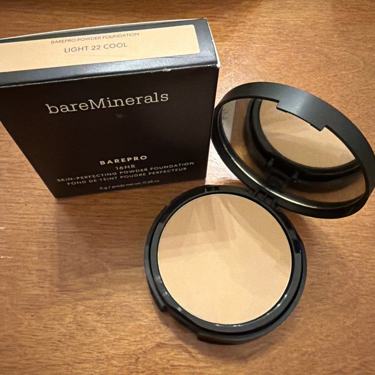 BareMinerals Barepro 16HR Skin-Perfecting Powder Foundation .28Oz - Light 22 Cool