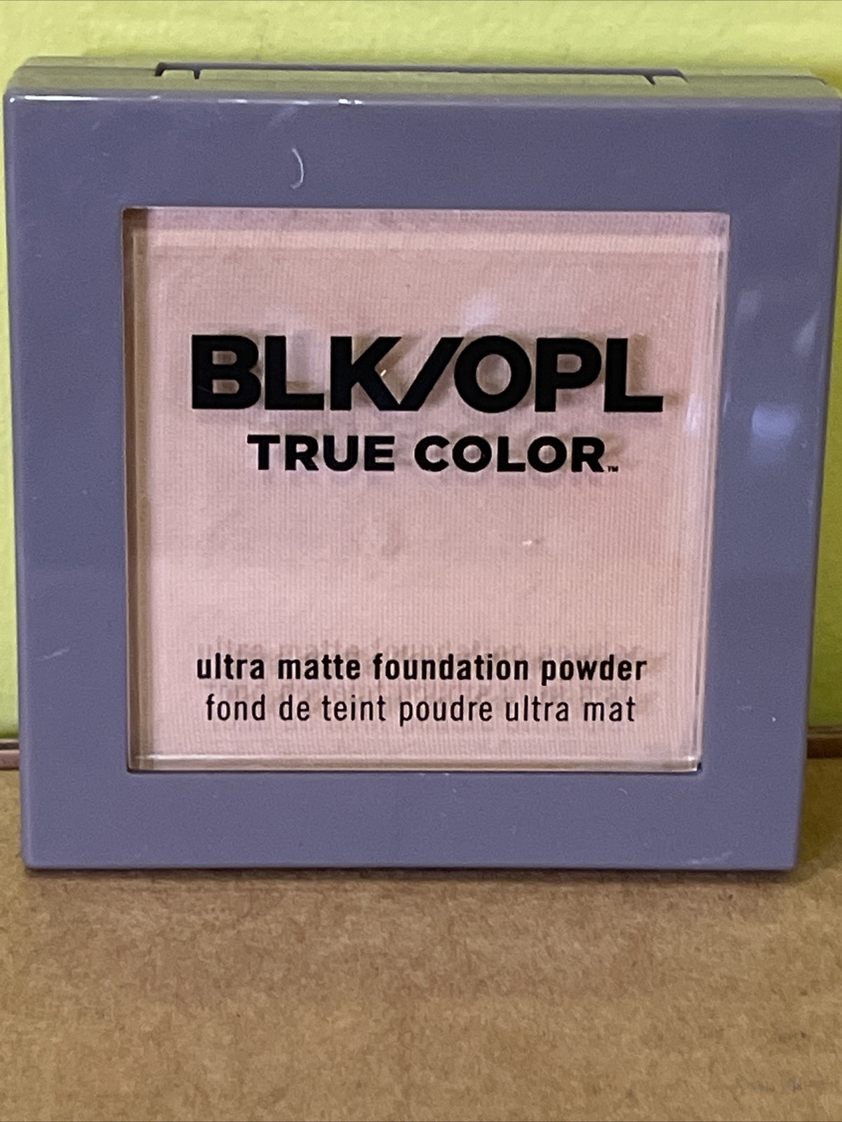 Face Makeup Foundation Powder Ultra Matte Fair #100 - 0.03 oz