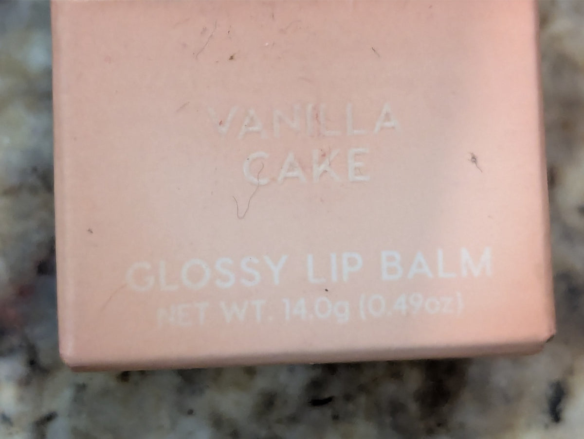 Glossy Lip Balm Vanilla Cake 0.49 oz - Moisturizing Lip Care