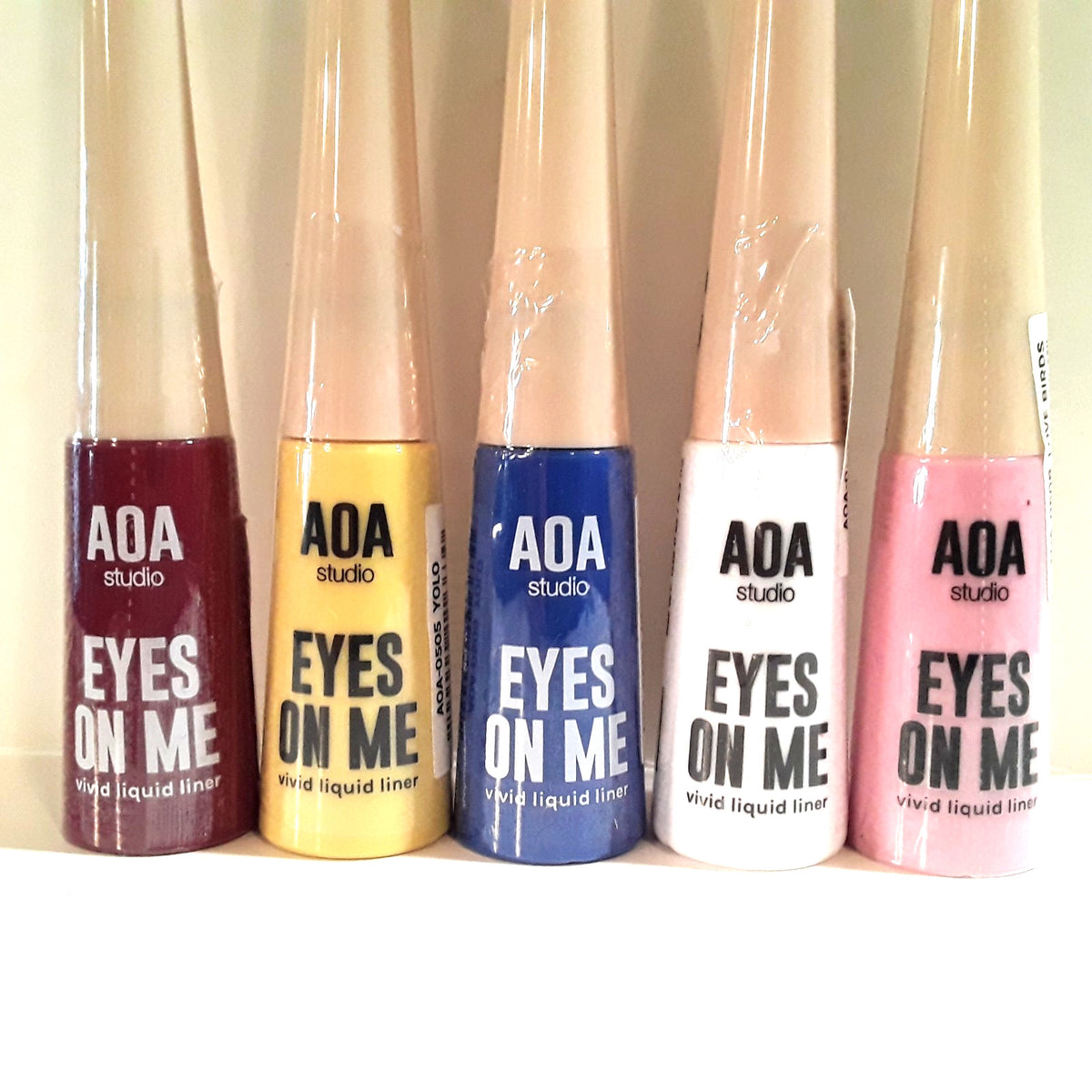 Liquid Eyeliner Set of 5 Bold Colors - Longlasting & Smudge Proof