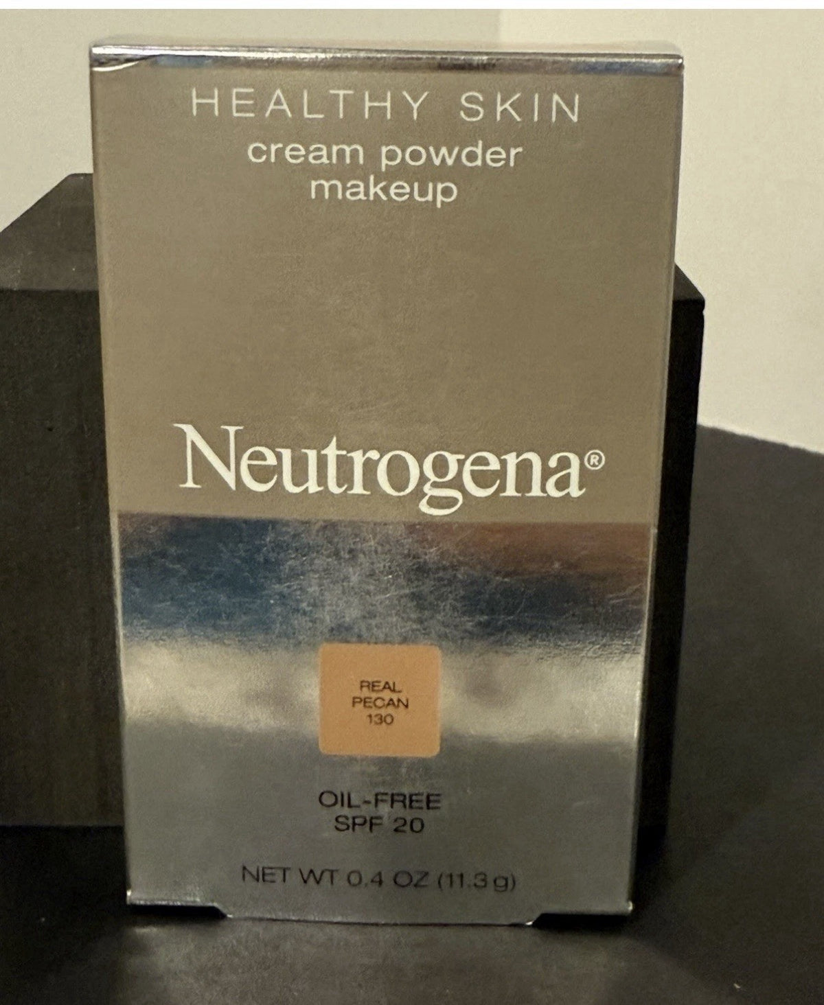 Neutrogena Healthy Skin Cream Powder Makeup in Real Pecan Shade #130