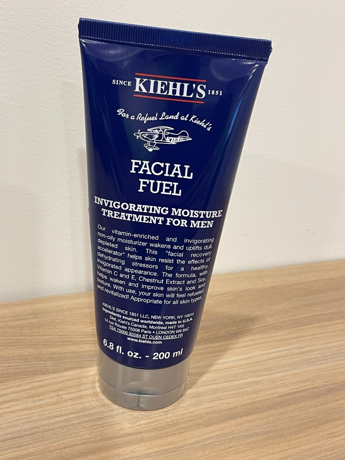 Men's Facial Moisturizer - Invigorating, Fast-Absorbing, 6.8 oz