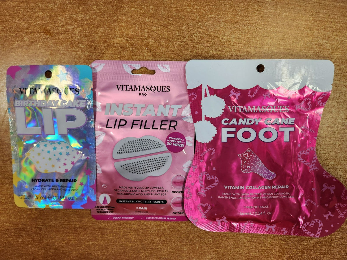 Lip Mask & Lip Filler Set with Candy Cane Foot Socks - Hydrating & Anti-Aging