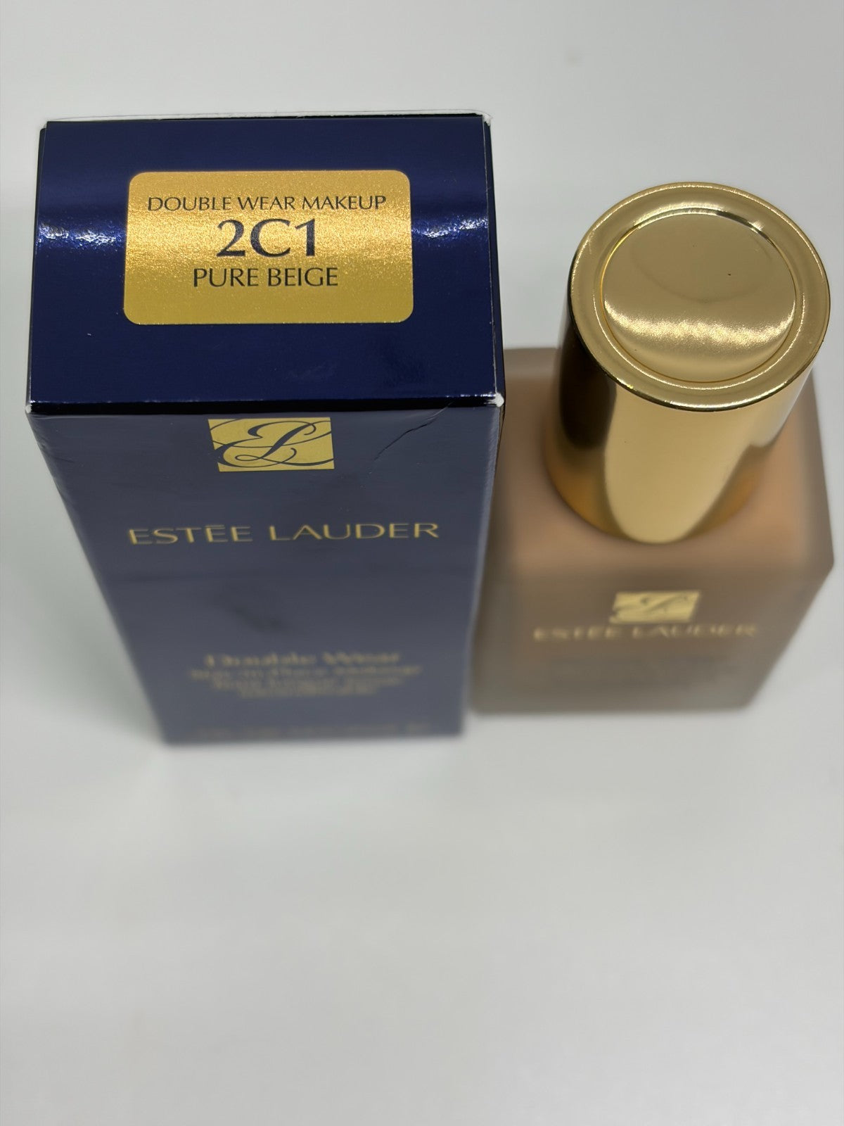 Long-Wear Foundation with Matte Finish - Full Coverage, Oil-Free, Transfer-Resistant, Discontinued Old Formula