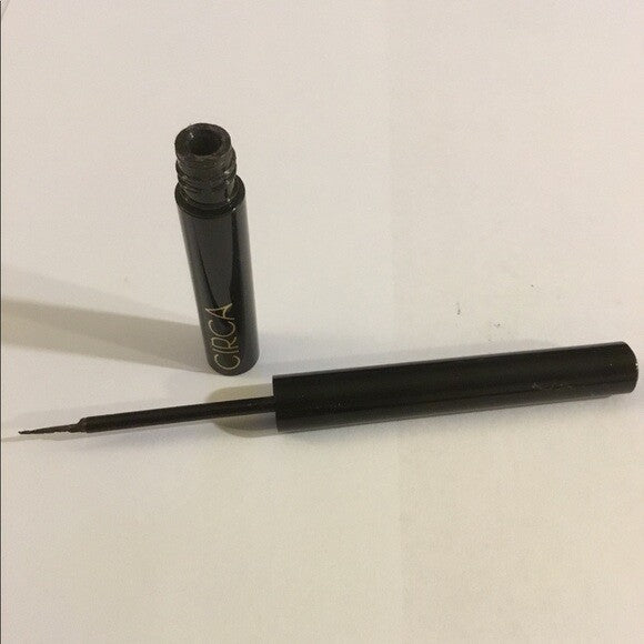 Vivid Vinyl Eye Lining Liquid Eyeliner - Black Onyx with Micro-Glitter