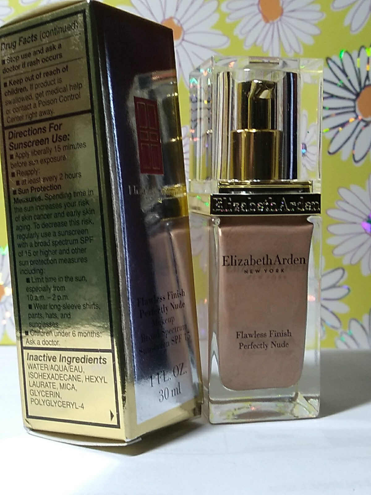 Flawless Finish Perfectly Nude Makeup SPF 15 - Shade Honey Beige #12
