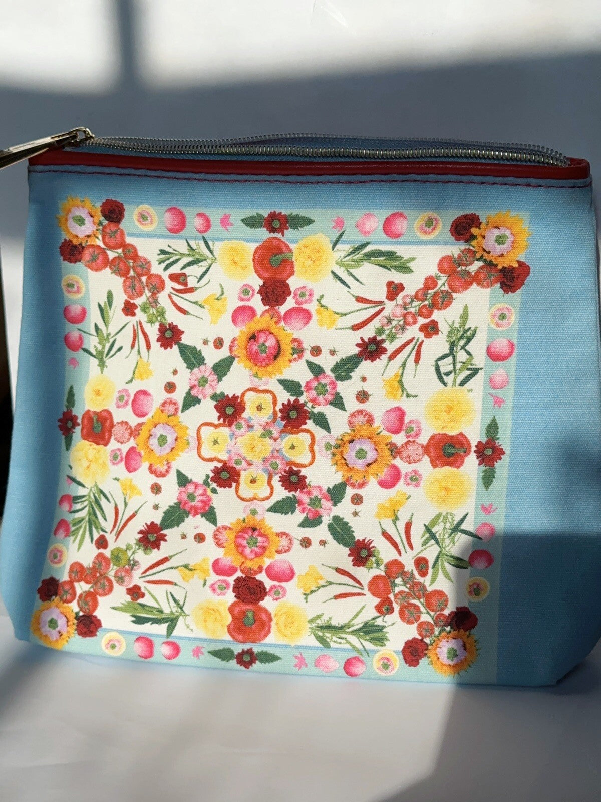 Estée Lauder Light Blue Flower Cosmetic Bag Travel Makeup Pouch