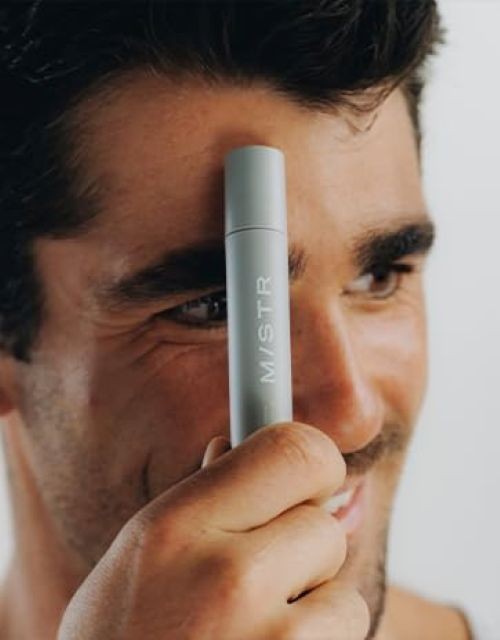 Hydrating Eye Serum for Men - Soothing & Brightening with Peptides & Retinol