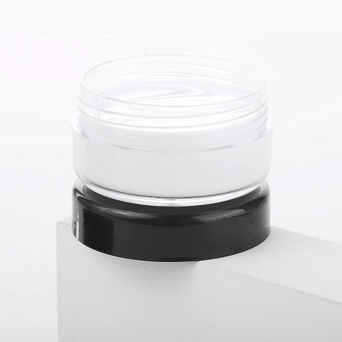 100 Pack 10g Plastic Cosmetic Sample Containers with Lids - Empty Jars for Lip Balm, Creams, Spices