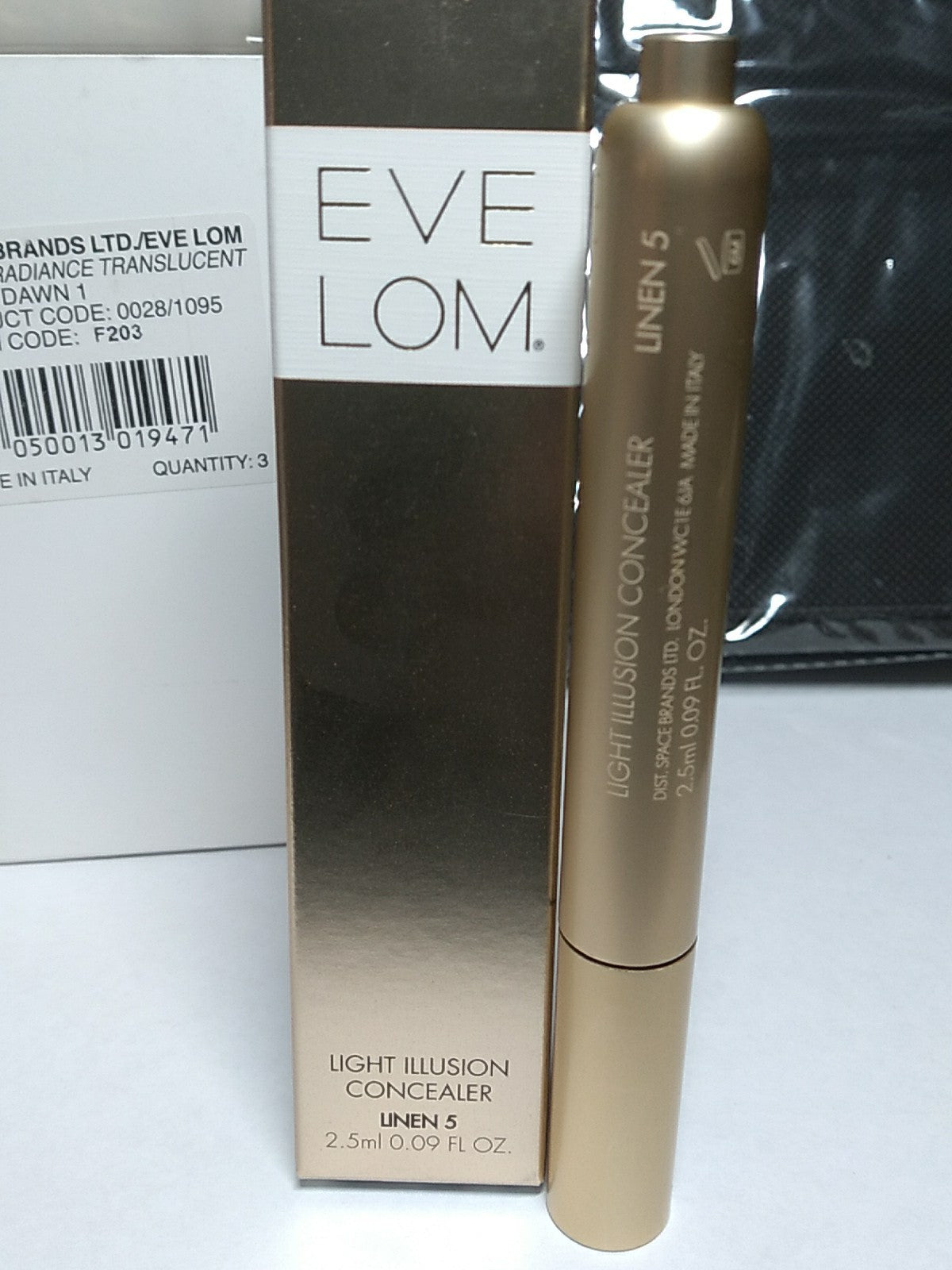 Eve Lom Light Illusion Concealer LINE 5 - Natural Shade 0.09 fl oz