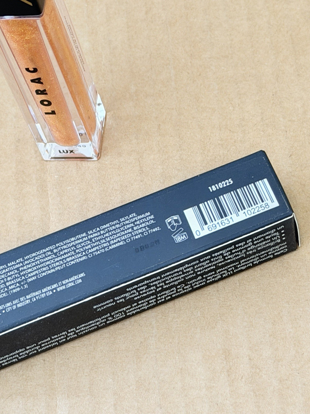 Diamond Lip Gloss with Hydrating Oils - Radiant Shine, Non-Sticky Finish