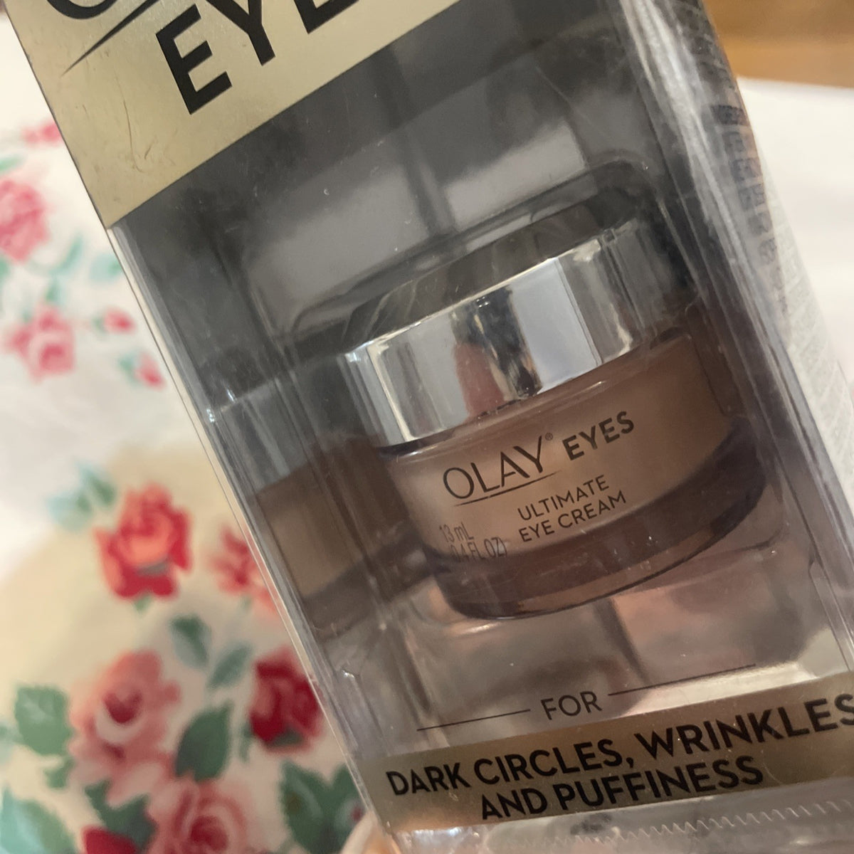 Olay Eyes Ultimate Eye Cream for Dark Circles Puffiness Wrinkles 0.4oz