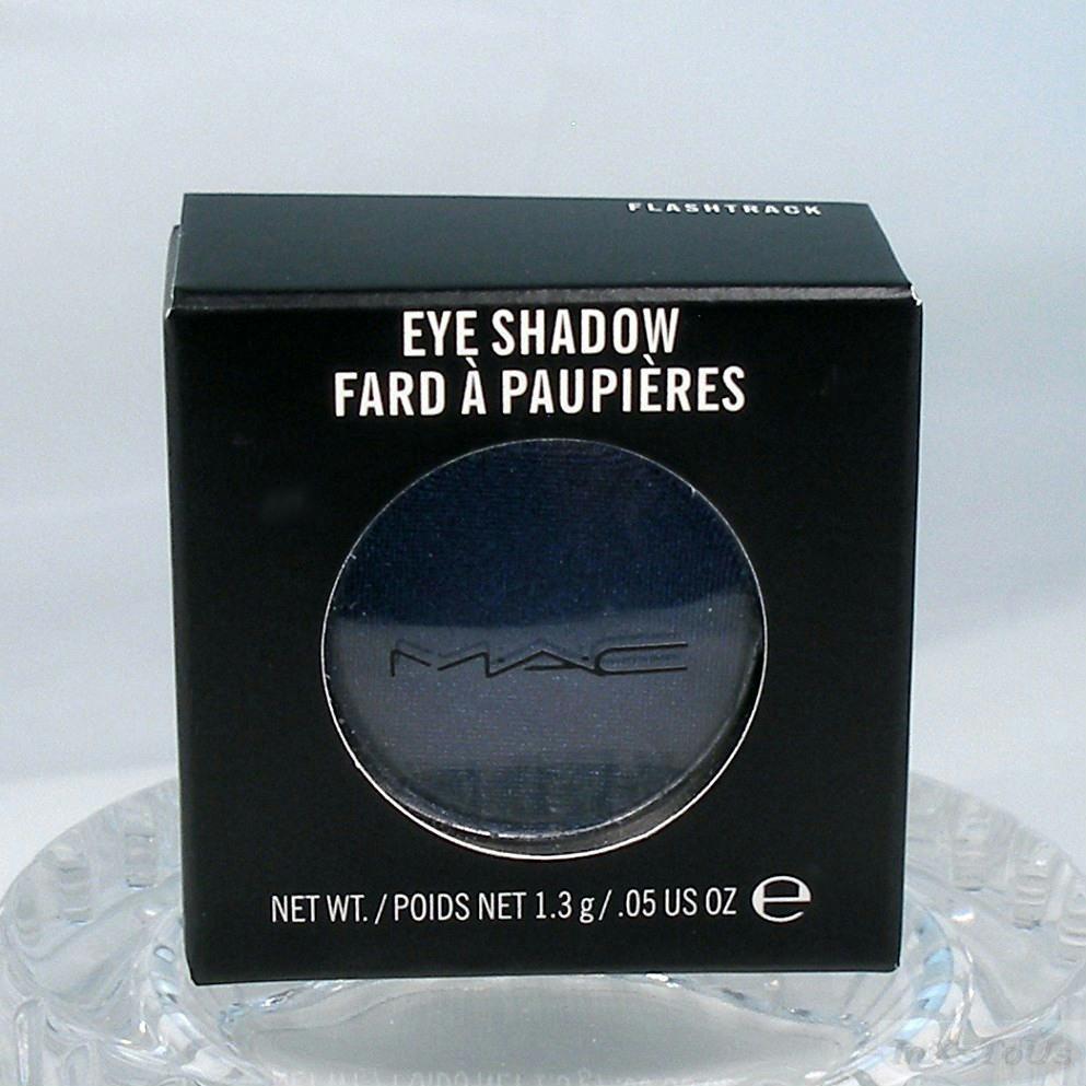 MAC Veluxe Pearl Eye Shadow in Flashtrack - Discontinued Bright Midnight Blue with Silver Reflects, Full Size