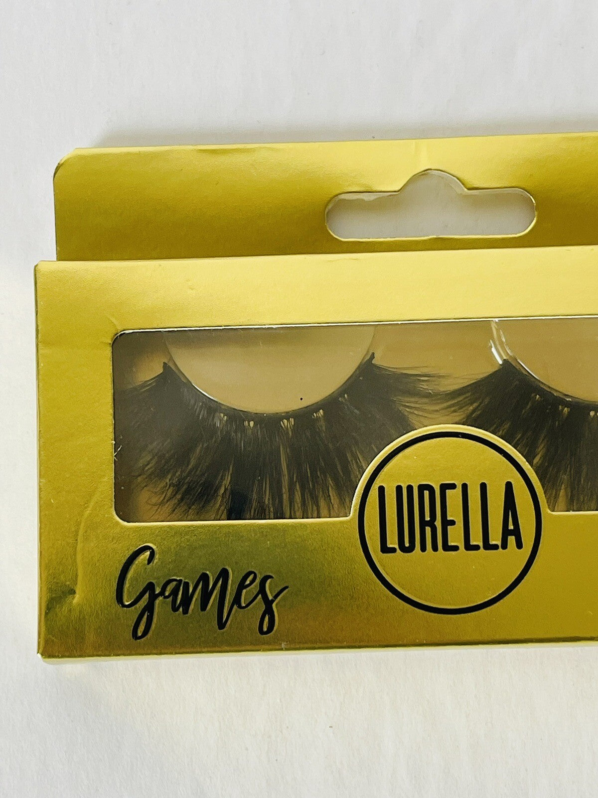False Eyelashes GAMES Full Size Black - Dramatic Lash Look