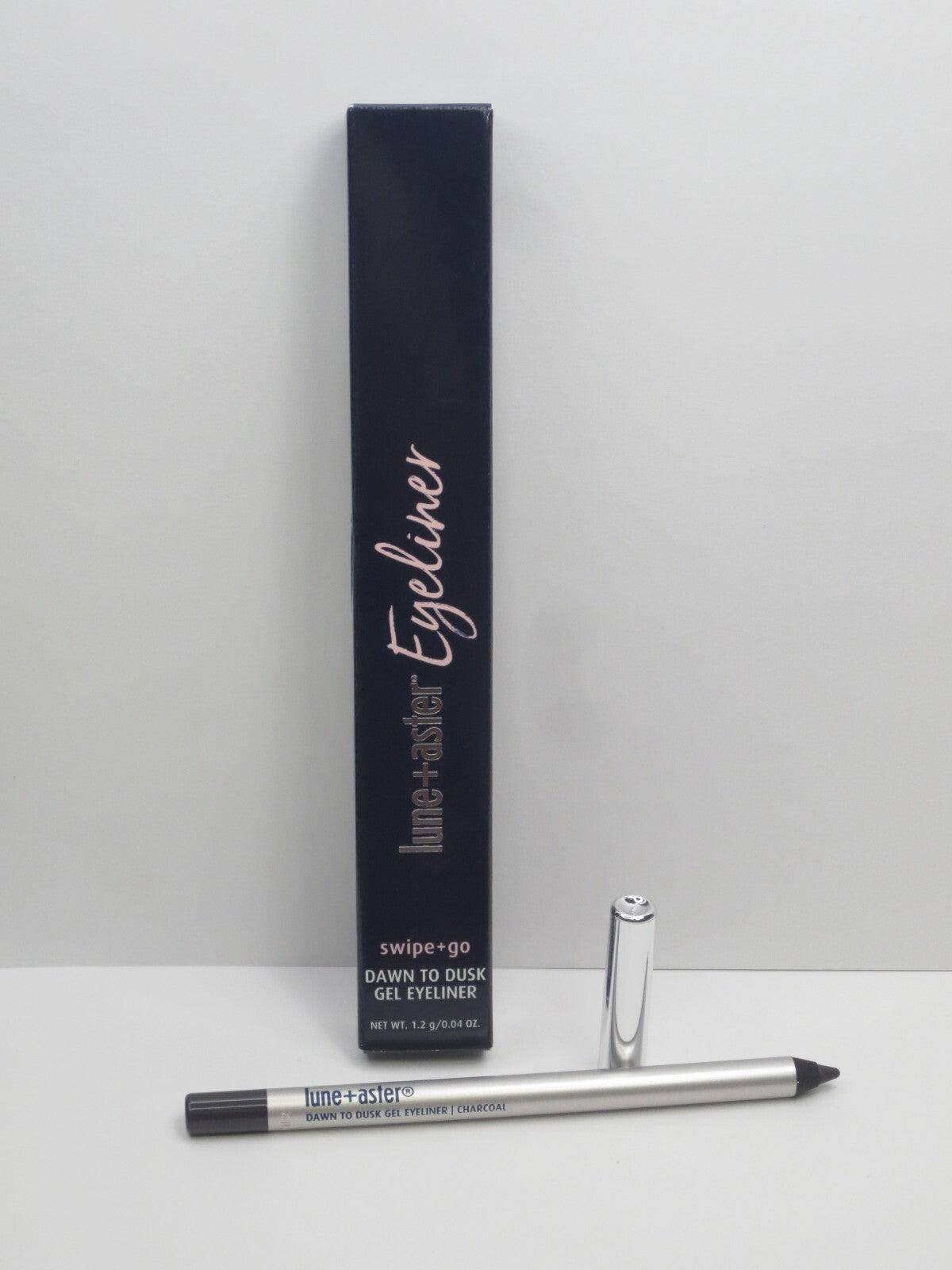 Charcoal Gel Eyeliner - Long-Lasting Dusk to Dawn Makeup, 0.04 oz x5