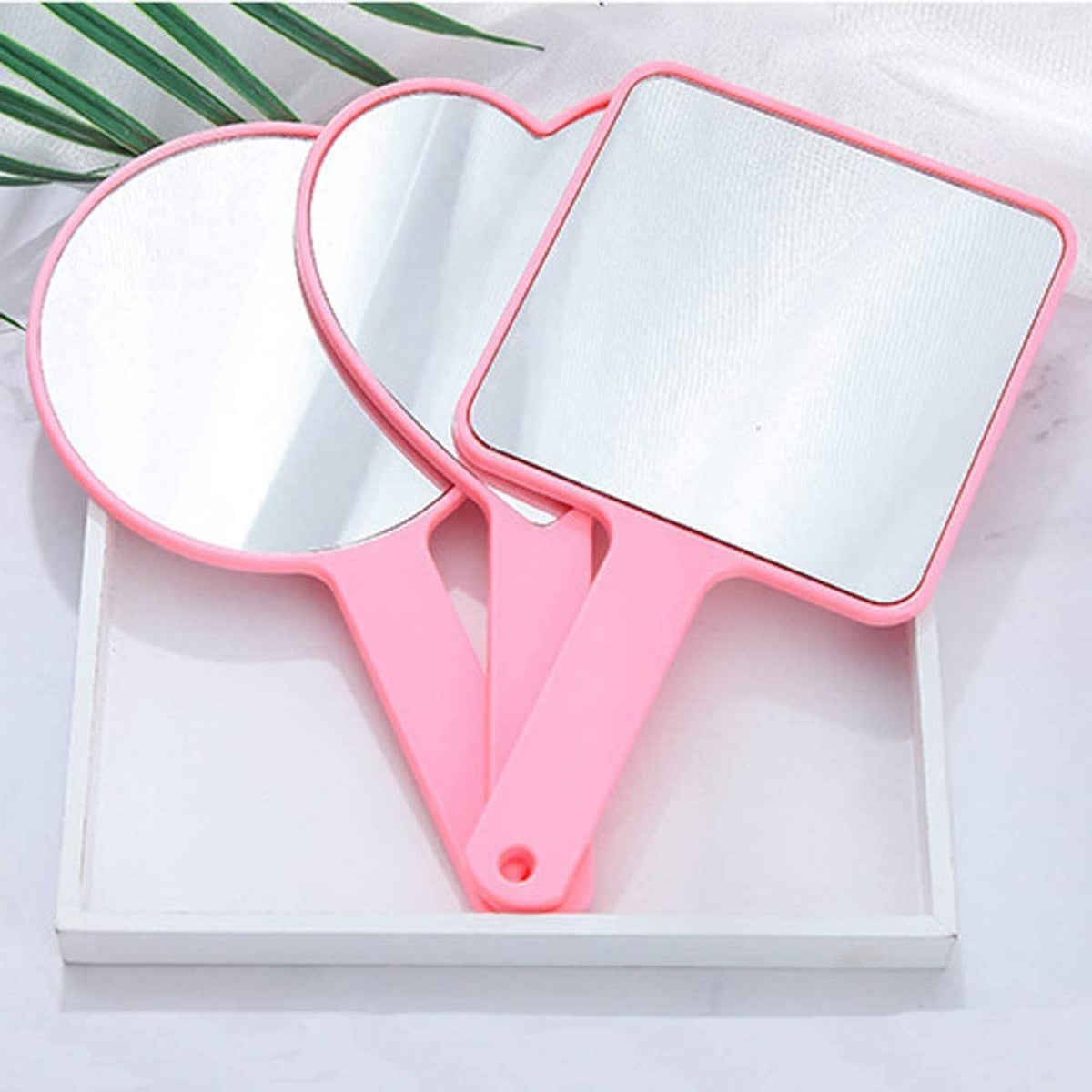 Heart-Shaped Portable Makeup Mirror with Light - Travel Vanity Compact