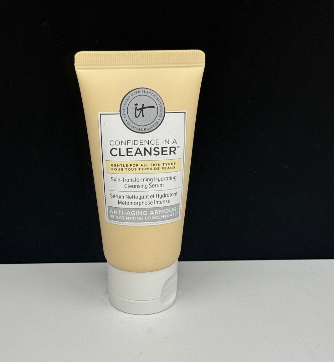 IT Cosmetics Confidence In a Cleanser Cleansing Serum 1.7 oz - New & Authentic