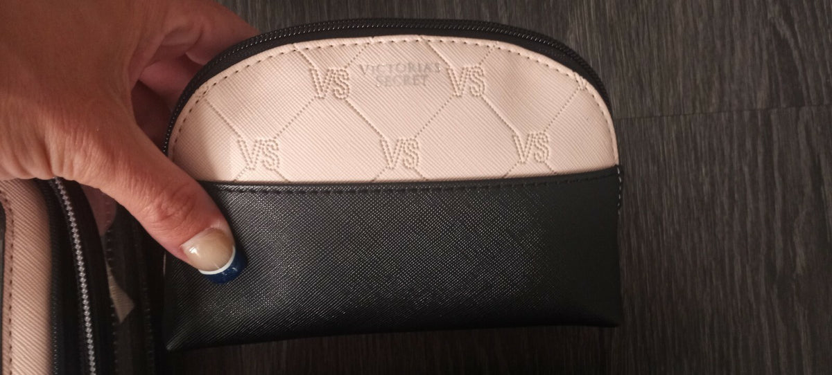 Victoria's Secret 3-Piece Beauty Pouch Set with Logo - New