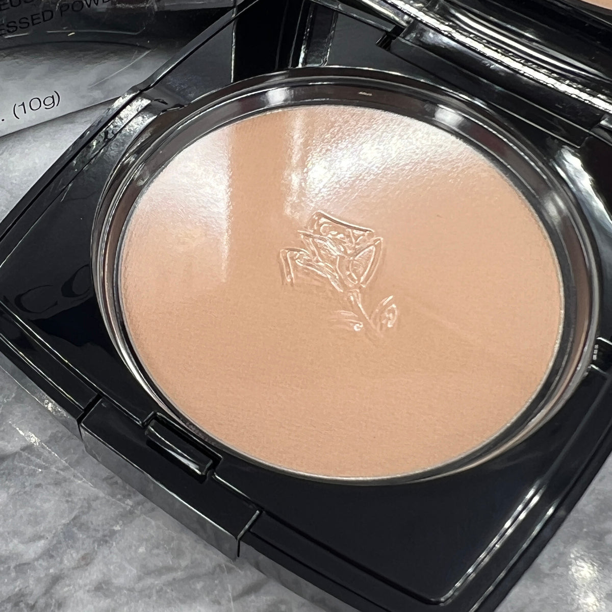 Lancôme Translucence Mattifying Silky Face Powder - Buff 250, 0.35 oz
