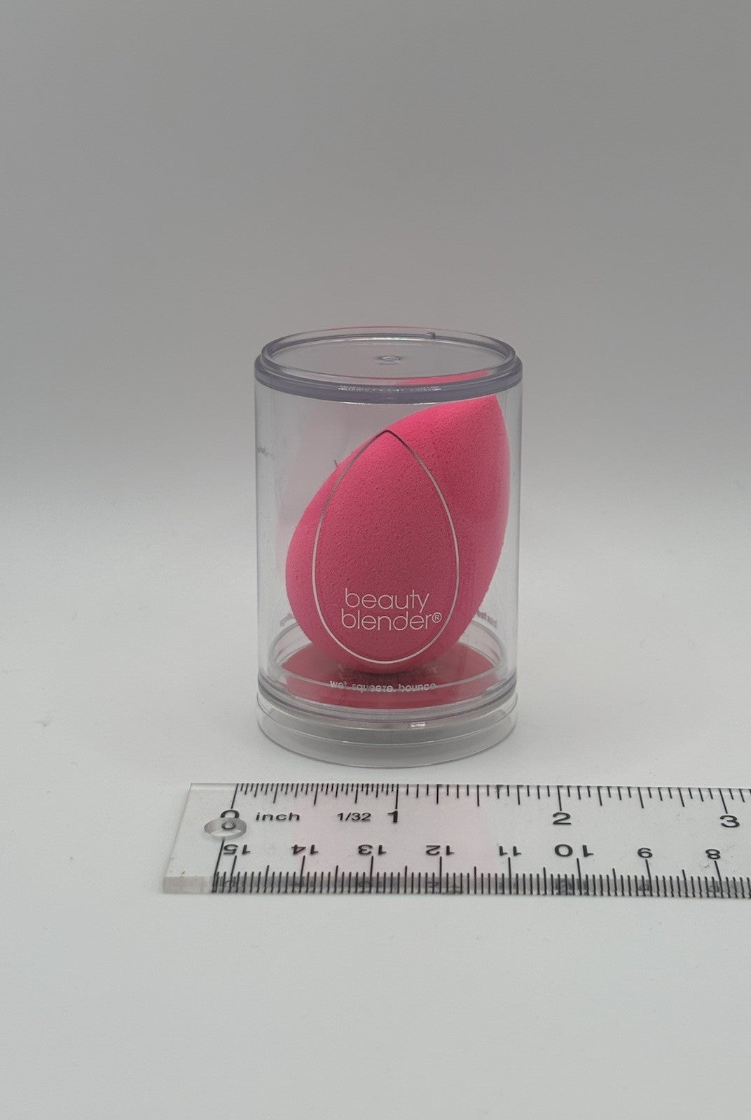 Pink Makeup Sponge Applicator - Beautyblender Original Latex-Free Blending Tool