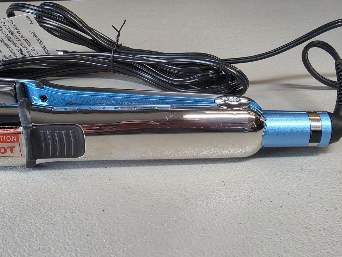 Nano Titanium Styling Iron 1.5 Inch Stainless Steel Flat Iron 465°F