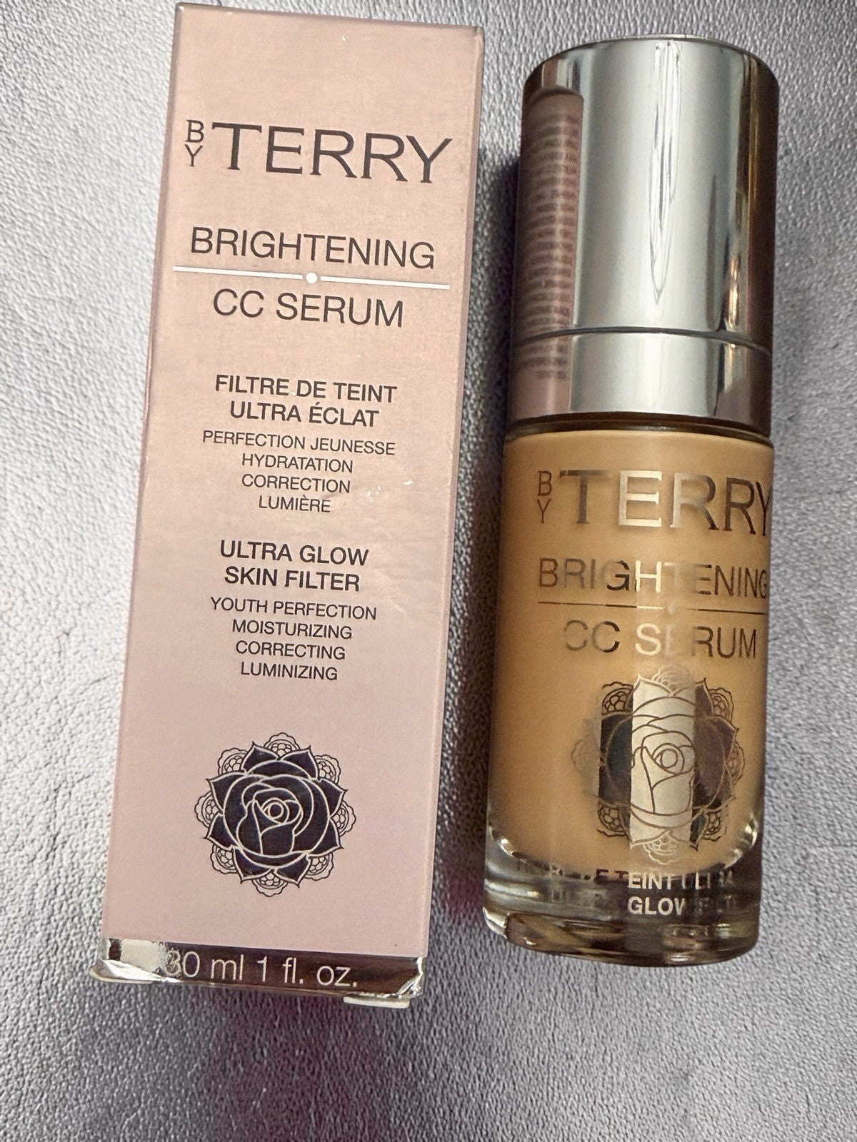 Brightening CC Serum for Glowing Skin - Apricot Light, 30ml