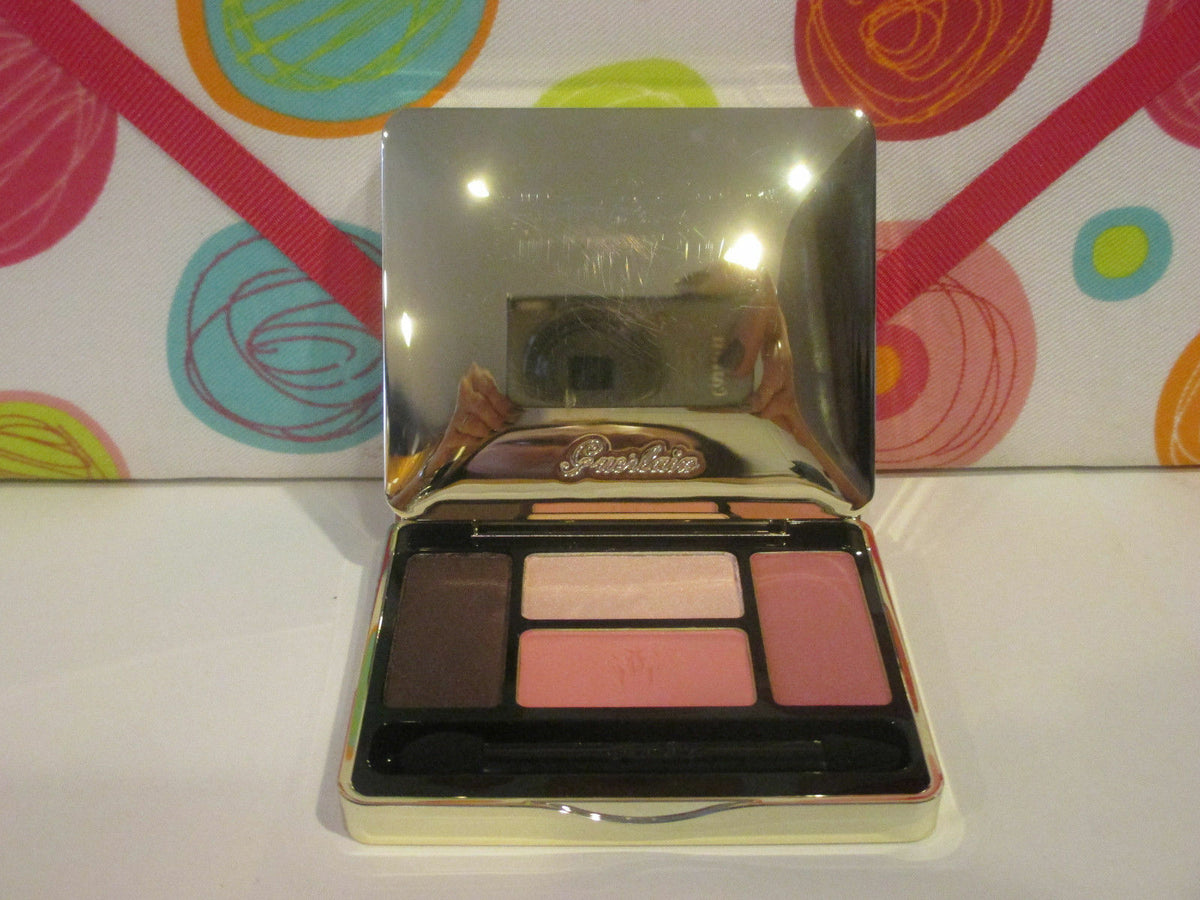 Eye Shadow Palette 11 Les Roses - Lasting 4 Colors, 0.25 oz Unboxed