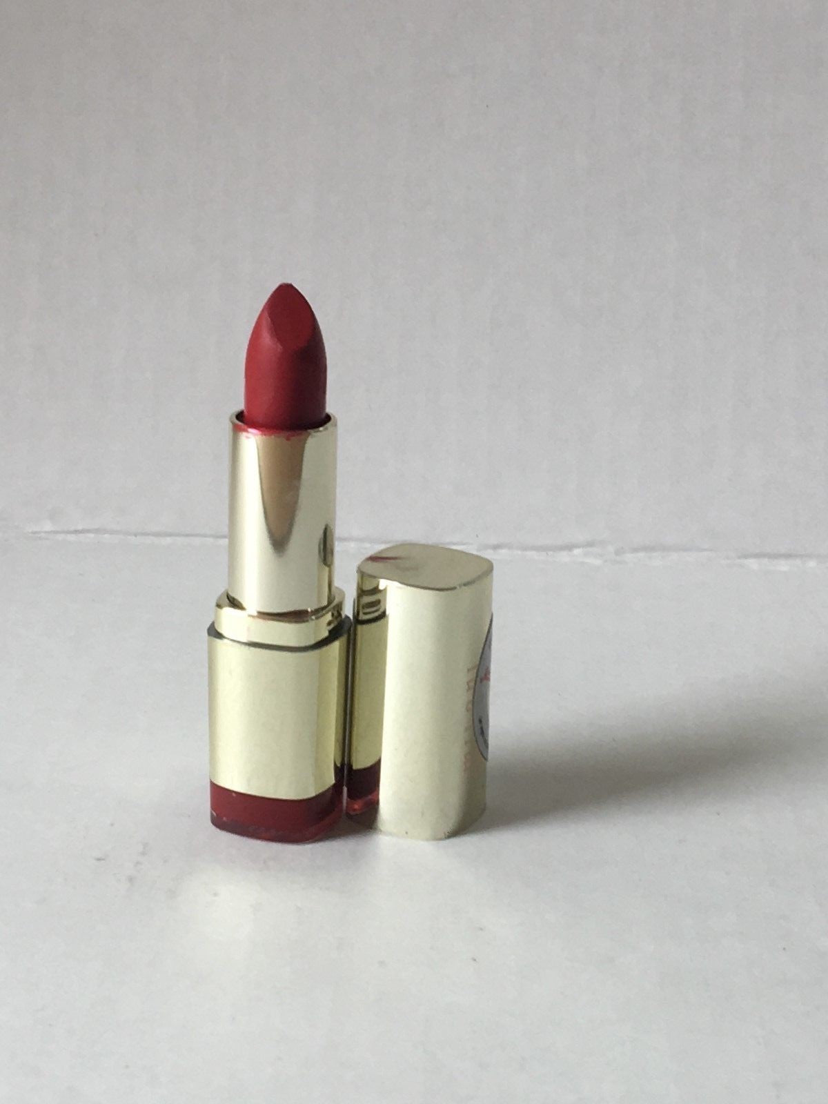 Matte Lipstick for Women - Wide Color Range of Lip Colors