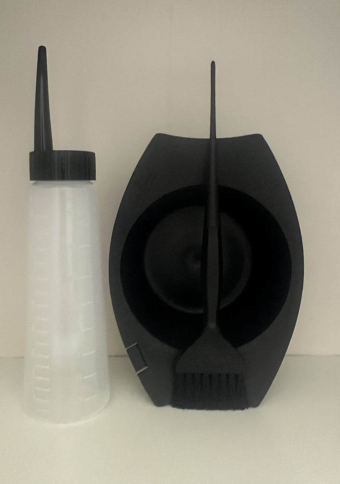 Schwarzkopf Hair Color Application Brush Set with Bowl & Bottle