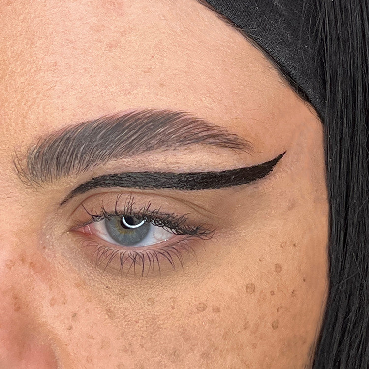 Matte Waterproof Eyeliner Pen - Precise Long-Lasting Eye Makeup