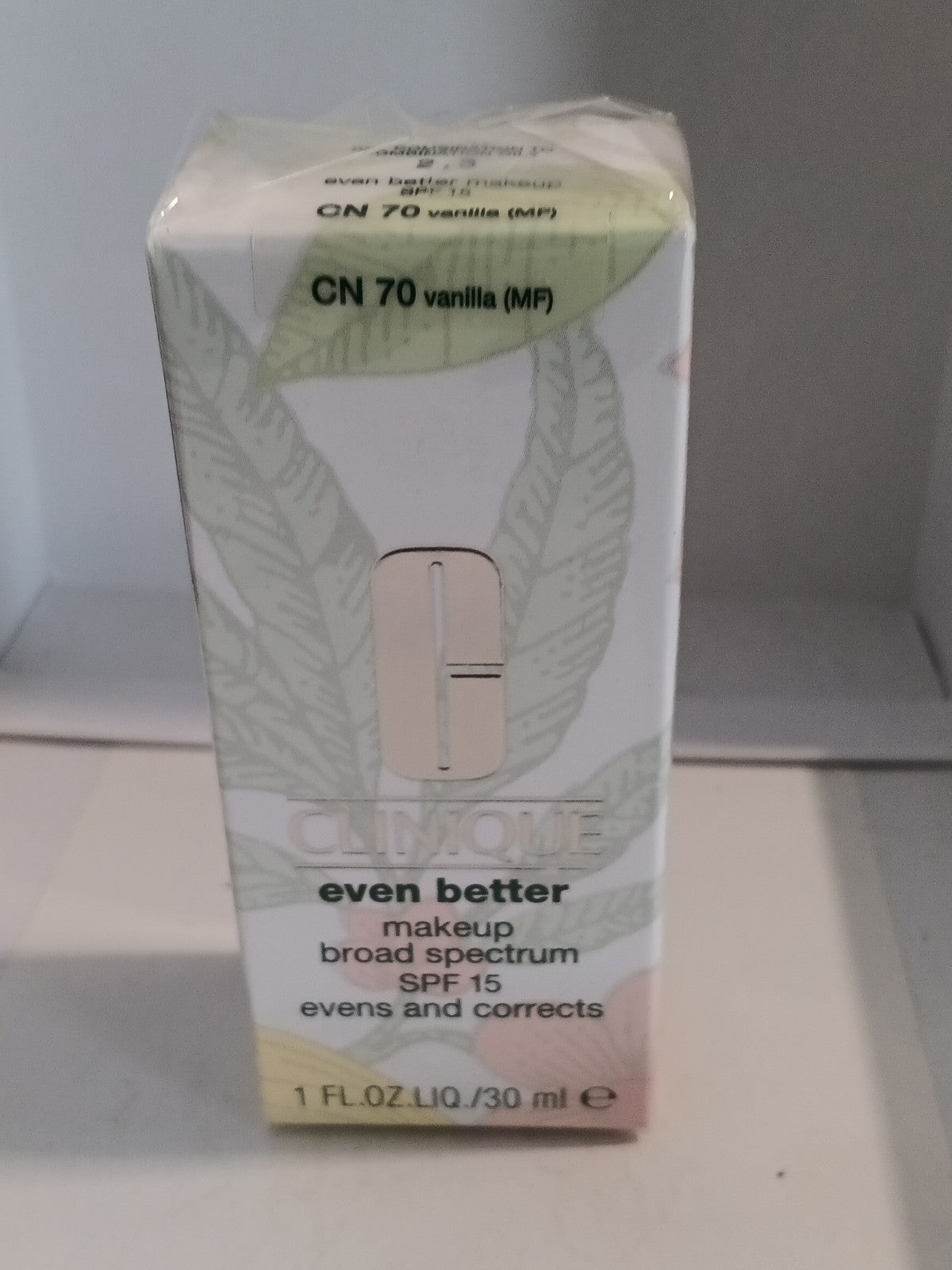 Face Makeup - Clinique Cn70 Vanilla Even Better Foundation